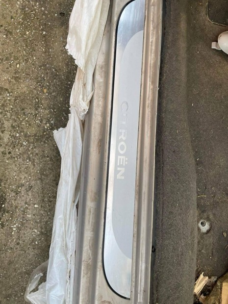 Citroen Xsara Picasso 1.6 8v benzin Bontodik[Minden alkatresze elado]